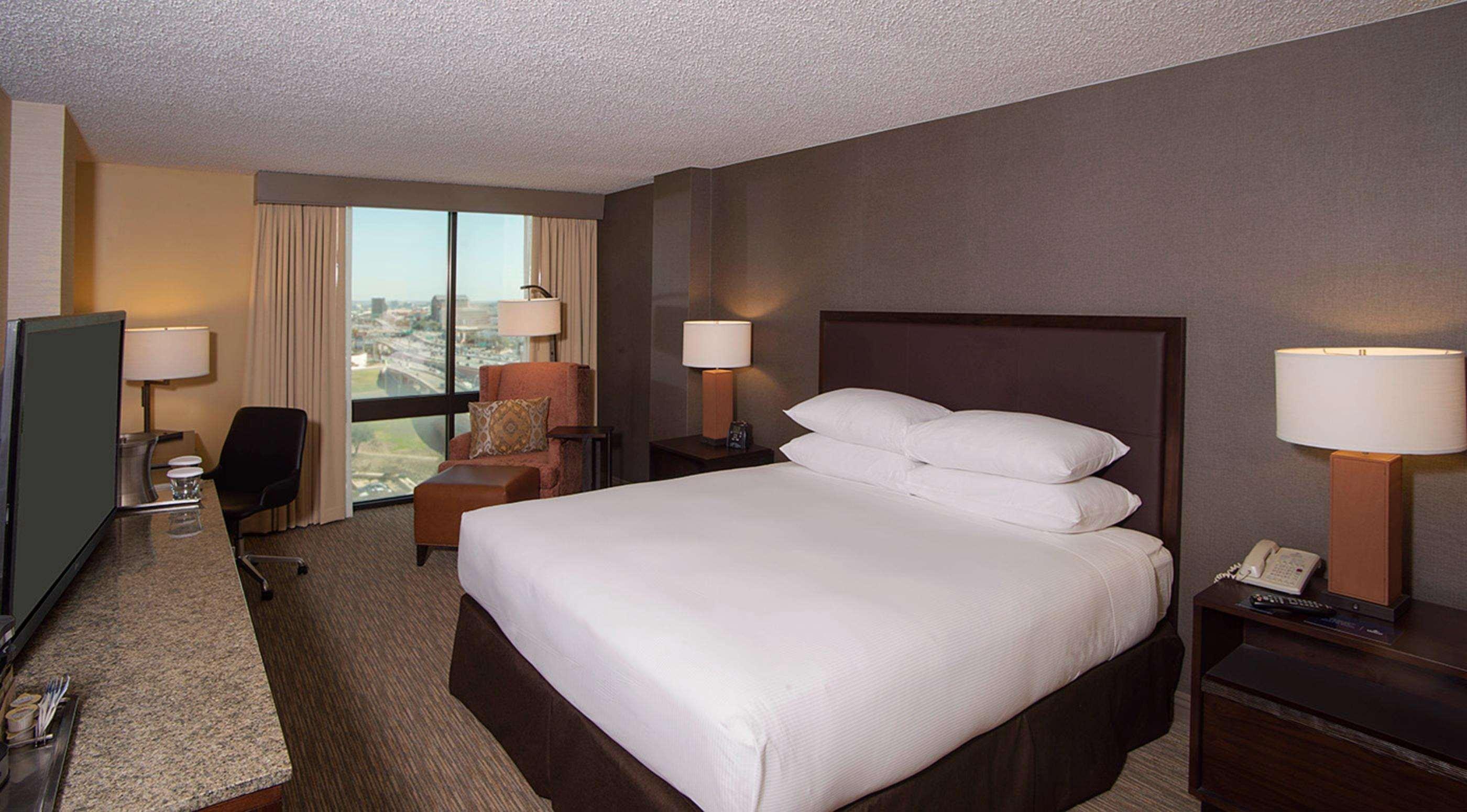 ฮิลตัน ซานอันโตนิโอ แอร์พอร์ต โฮเต็ล Hotel ภายนอก รูปภาพ